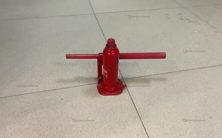 Домкрат гидравлический Arnezi 2т