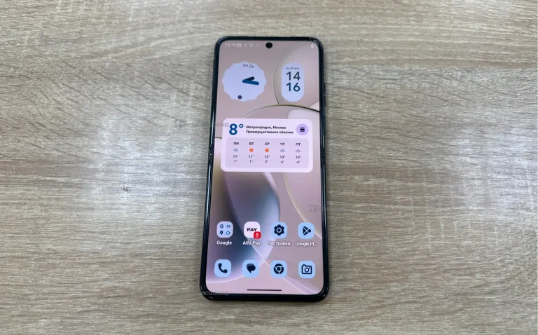 Motorola Razr 40 8/256 ГБ