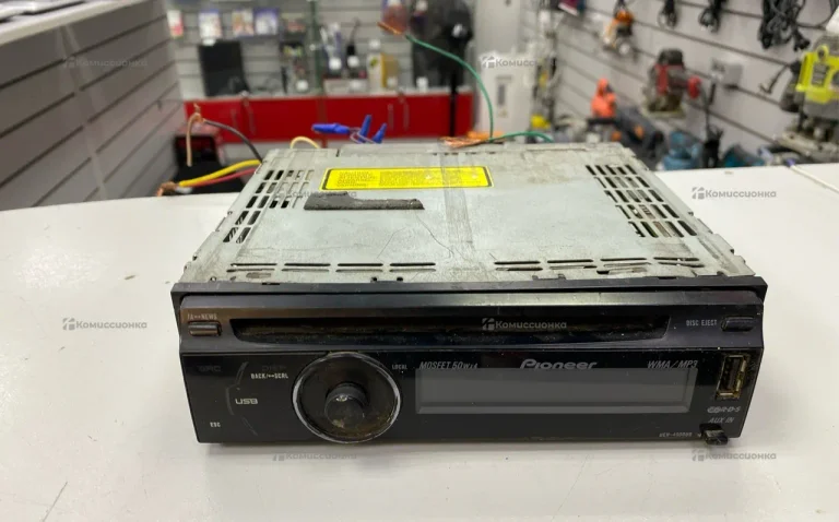 Автомагнитола  Pioneer DEH-4000UB