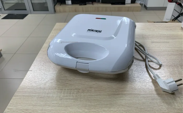 Вафельница DSP 1174