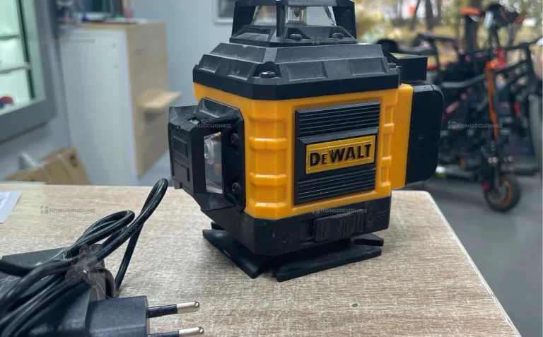 Dewalt реплика