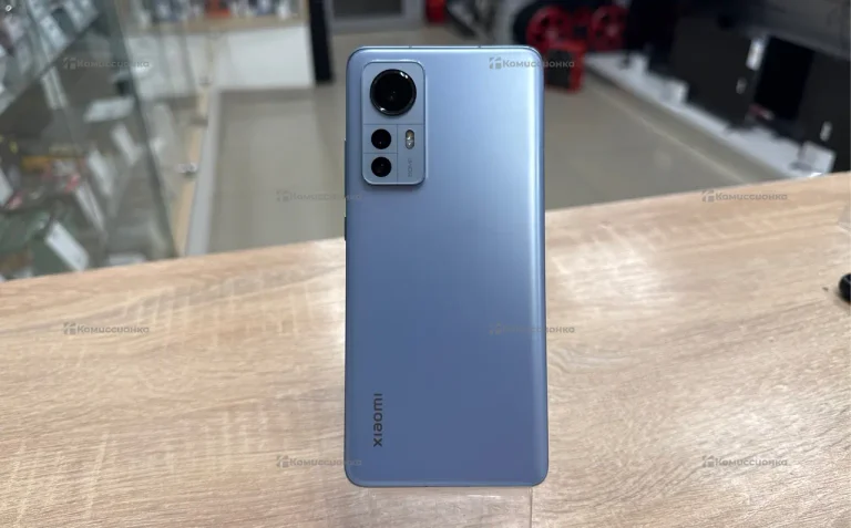 Xiaomi 12 12/256 ГБ