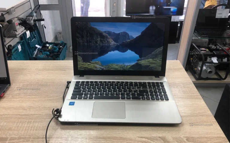 Ноутбук Asus Intel Celeron