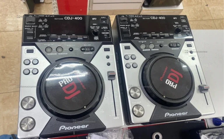 Проигрыватель Pioneer CDJ-400