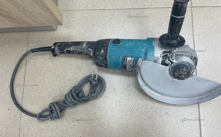 УШМ Makita 9069