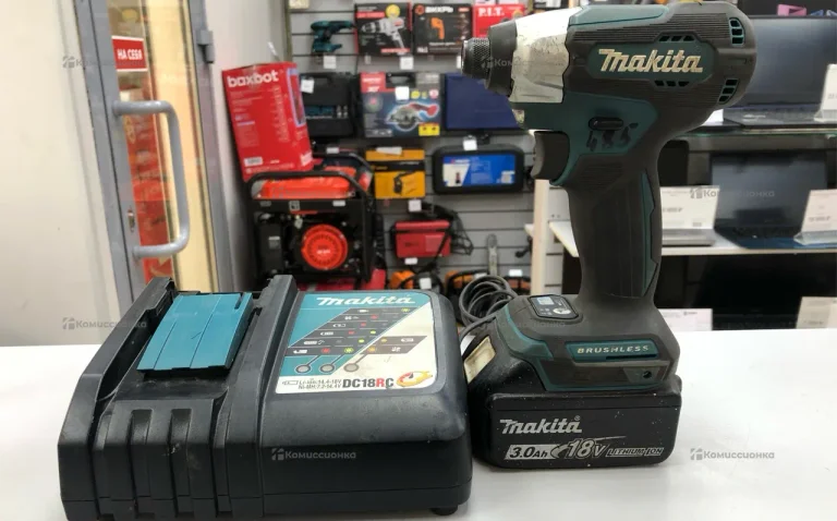 ударный винтоверт DTD157RTJ