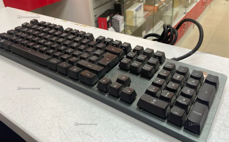 Клавиатура Logitech G413
