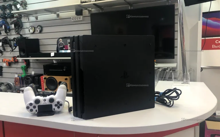 Приставка PS4. slim 1tb.