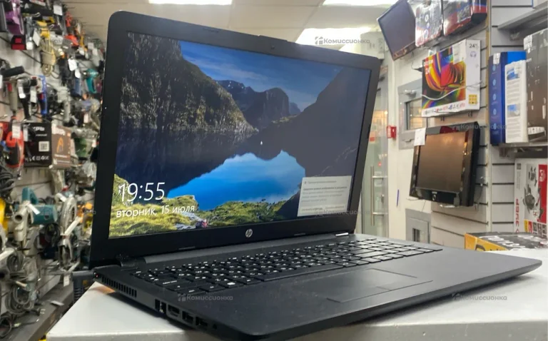 Ноутбук  HP LAPTOP 15-rb0xx