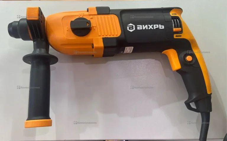 Перфоратор ВИХРЬ П-800К