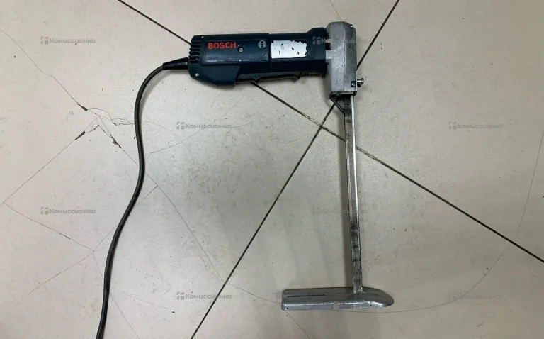 пила по пеноматериалам Bosch GSG 300,