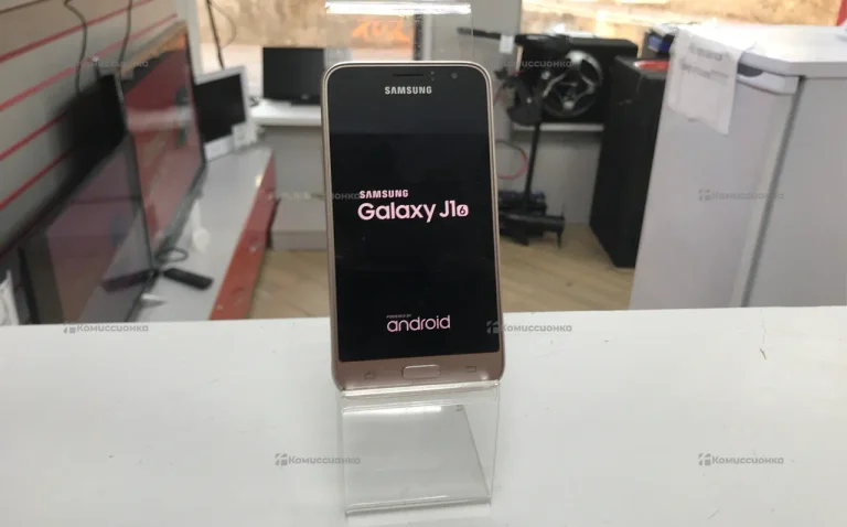 Samsung Galaxy J1 8Gb (2016)