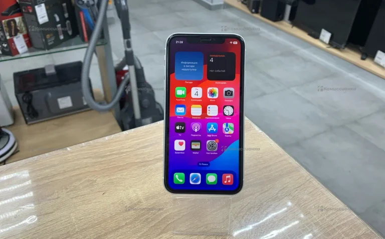 Apple IPhone XR 64Гб