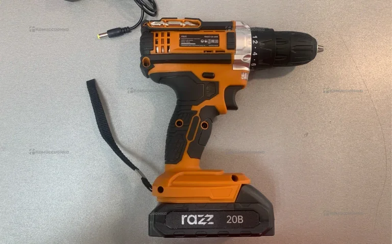 Шуруповерт Razz CD -20K