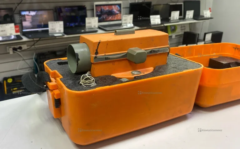 EFT DSZ 33 невелир