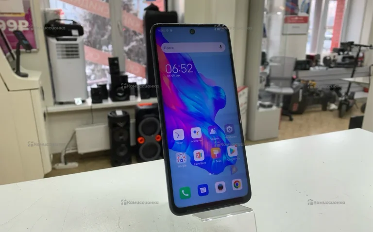 Tecno Camon 18 6/128 ГБ