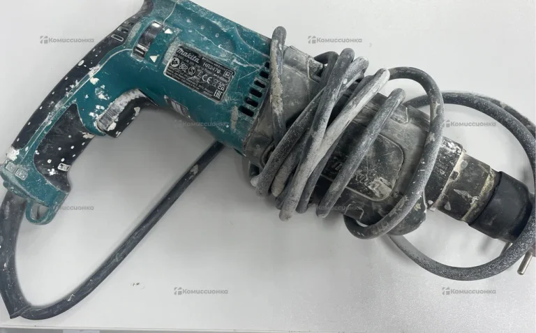 Перфоратор makita HR2470