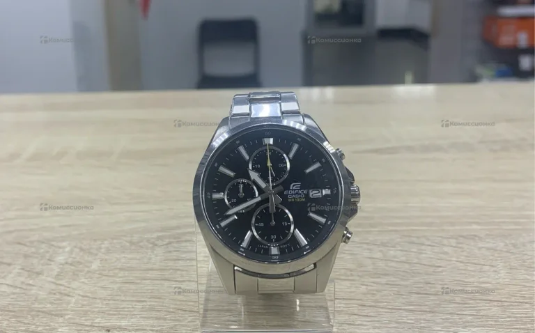 Часы  Casio Edifice EFV 560