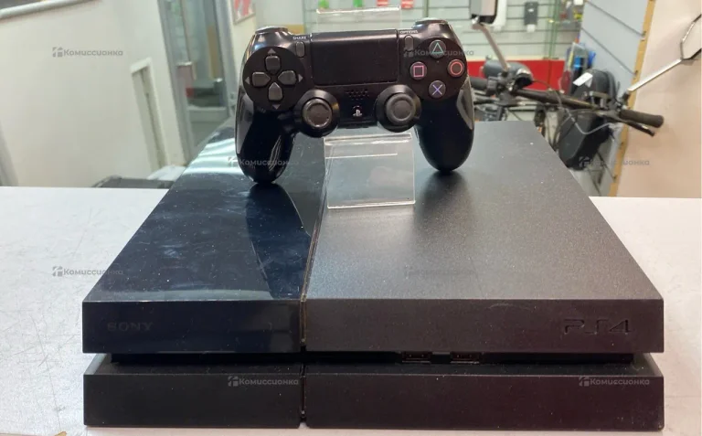 Приставка Sony PlayStation 4 Fat 500GB subs