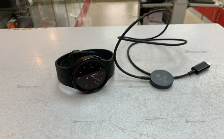 Часы  Samsung Galaxy Watch 5