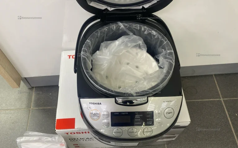 Мультиварка  TOSHIBA RC-18RTRU новая