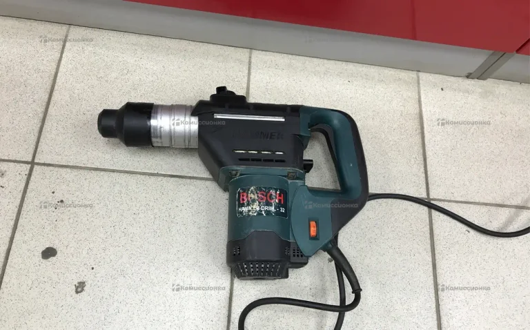 Перфоратор Bosch Hammer 32