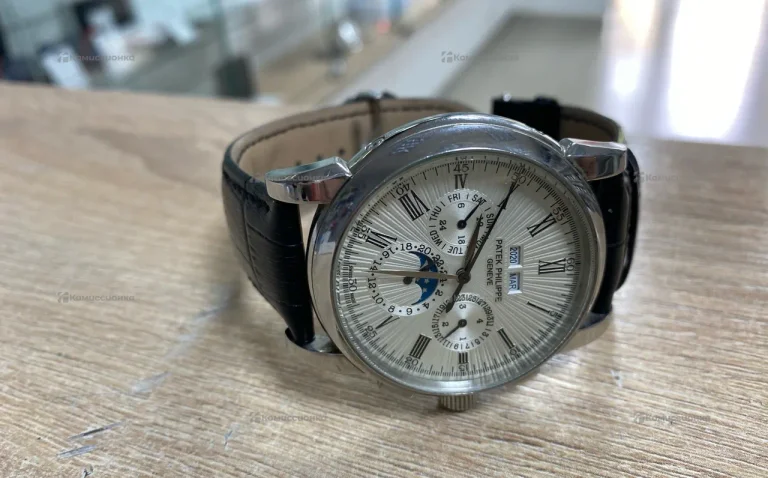 Часы  Patek Philipe