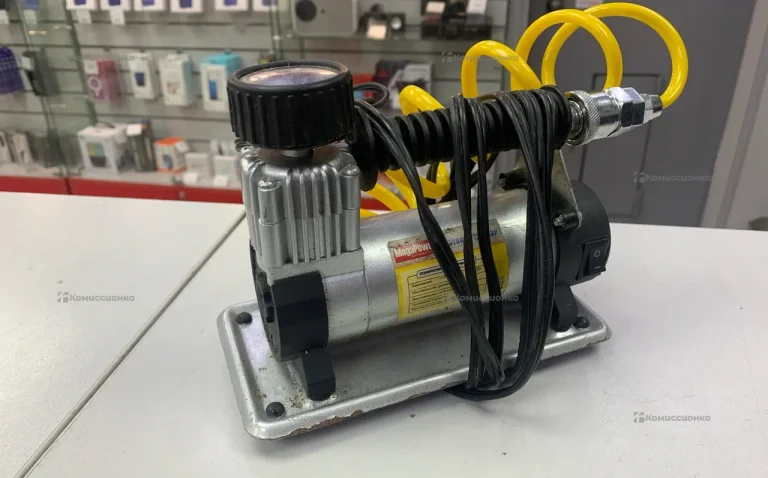 Компрессор автомобильный megaPower м 19018
