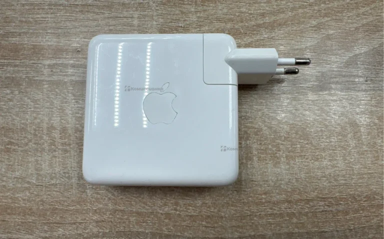Power Adapter Apple USB-C