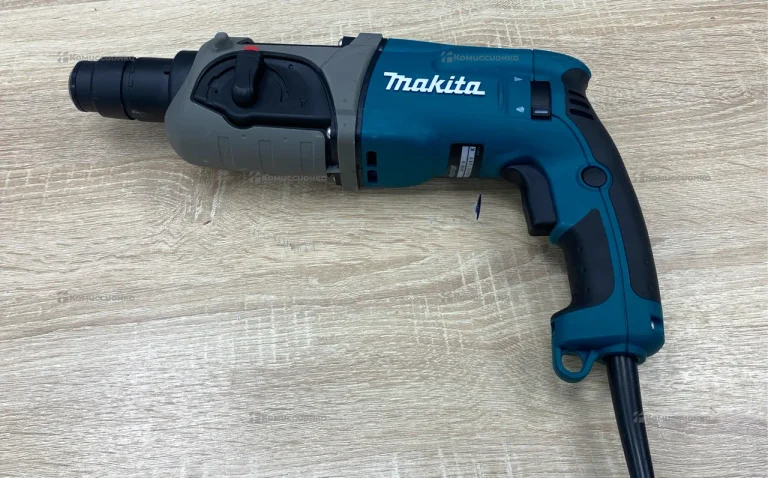 Перфоратор Makita 2470 сетевой
