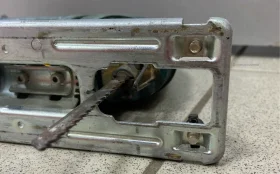 Электролобзик BLACK+DECKER CD301