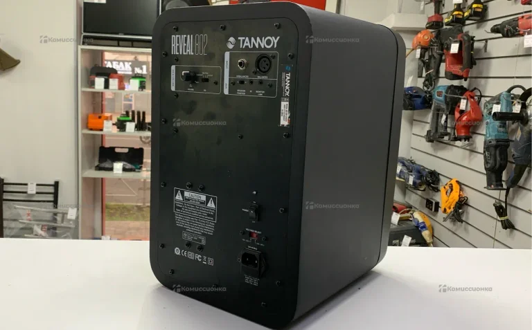Студийный монитор Tannoy Reveal 802
