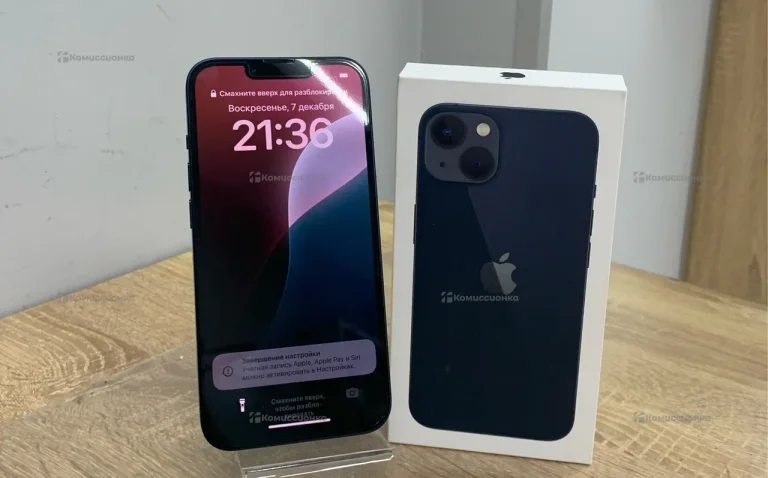 Apple iPhone 13 4/128 ГБ