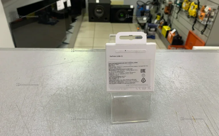 Наушники EarPods (USB-C)