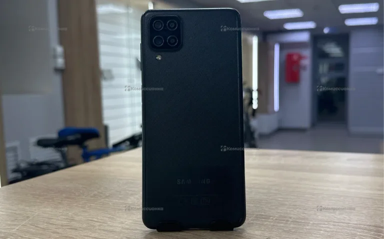 Samsung Galaxy A12 4/64 ГБ