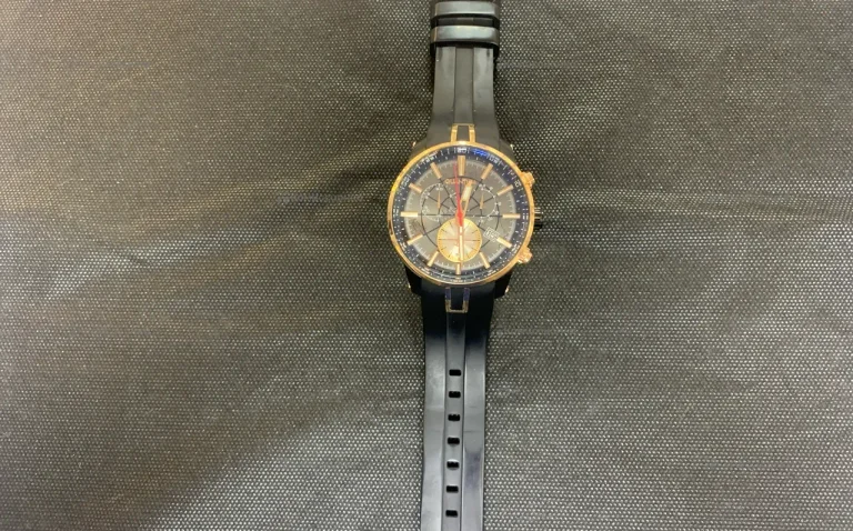 Часы  Quantum pwg 560.661