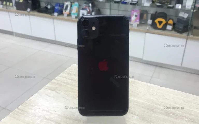 Apple iPhone 11 4/64 ГБ