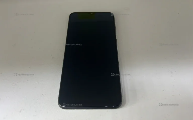 Samsung Galaxy A20 3/32 ГБ
