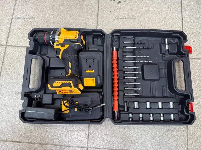 Шуруповерт Dewalt б/щ