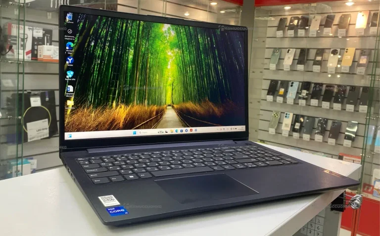 Ноутбук  Lenovo Intel core i7-1255u