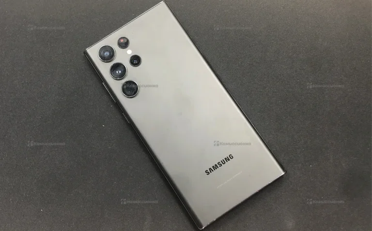 Samsung Galaxy S22 Ultra 12/256 ГБ