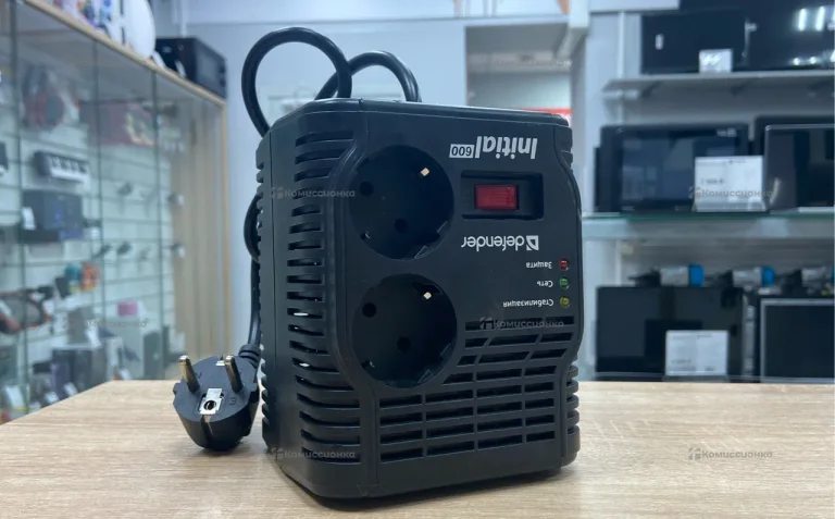 Стабилизатор Defender Initial 600