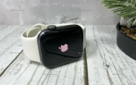 Купить Часы Apple Watch SE 44mm б/у , в Тюмень Цена:5990рублей