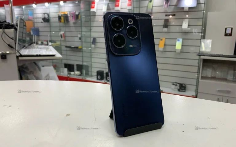 Infinix Hot 40 8/128 ГБ