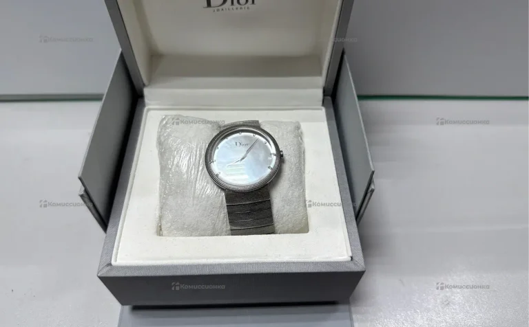 Часы Часы Christian Dior CD043110