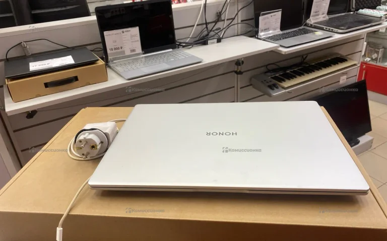 Ноутбук Honor MagicBook X16 Plus 78845HS
