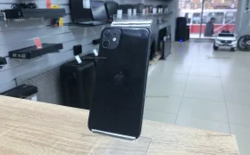 Apple iPhone 11 4/64 ГБ