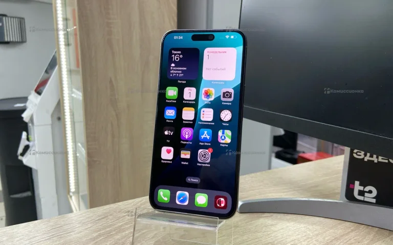 Apple iPhone 15 Pro Max 8/256 ГБ