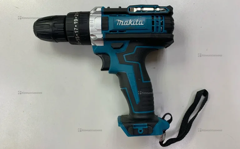Шуруповерт реплика Makita