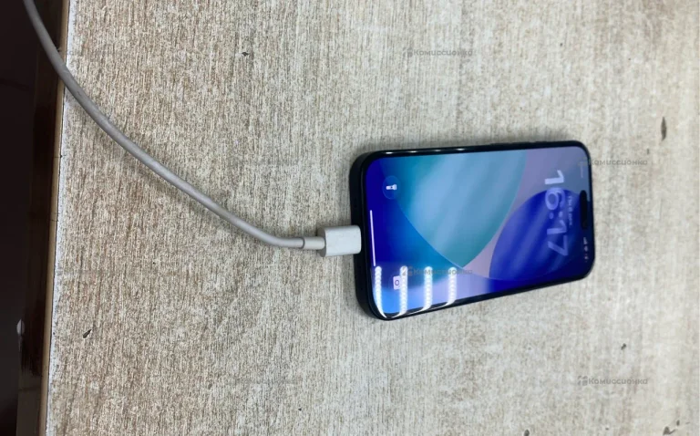 Apple iPhone 16 8/128 ГБ